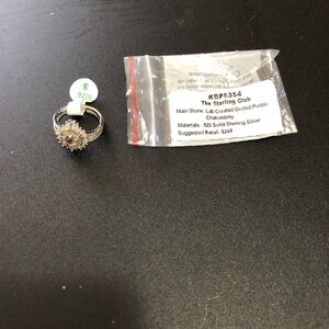 .925 Solid Sterling Silver Orchid Purple Chalcedony Ring.  Size 8